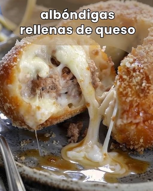 ALBÓNDIGAS RELLENAS DE QUESO 447406572_122117657210311518_3611192052574027774_n