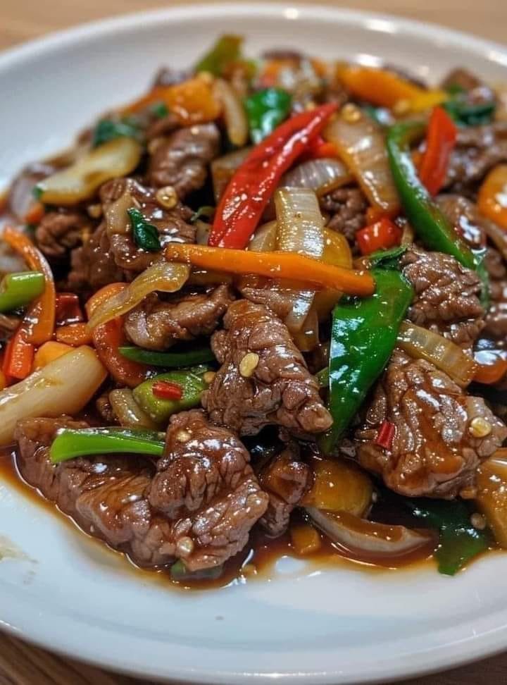 Chinese Beef and Onion Stir-Fry 462457106_122139371072331966_8480702191664845659_n