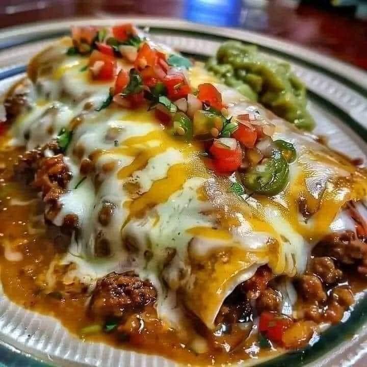 Cheesy Beef Enchilada Bake 466154750_556645303733290_908090294999515835_n
